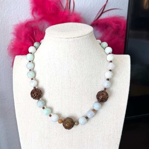 Artisan Beaded Necklace with Brown and Jade Accents - Picture 4 of 8